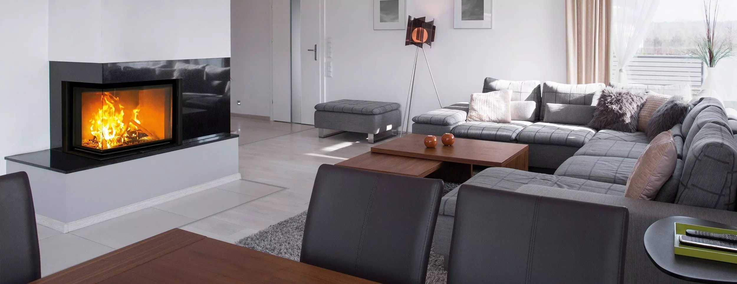 Schmid Kamineinsatz Ekko L 67(45)51 S Steglos, Türhöhe 51 Cm, Schwenkbar 4 Schmid Kamineinsatz Ekko L 67(45)51 S Steglos, Türhöhe 51 Cm, Schwenkbar – Bild 2